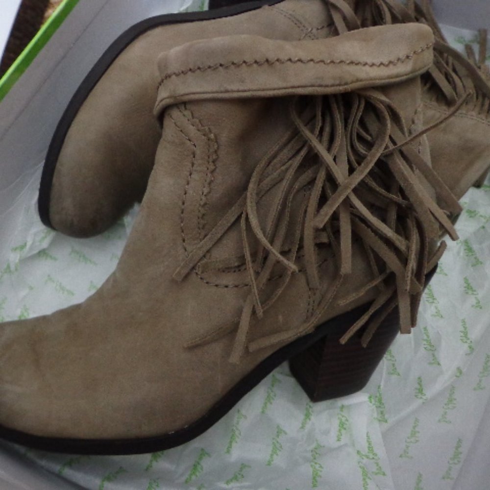 NWB Sam Edelman Louie Bootie Olive 6M Leather